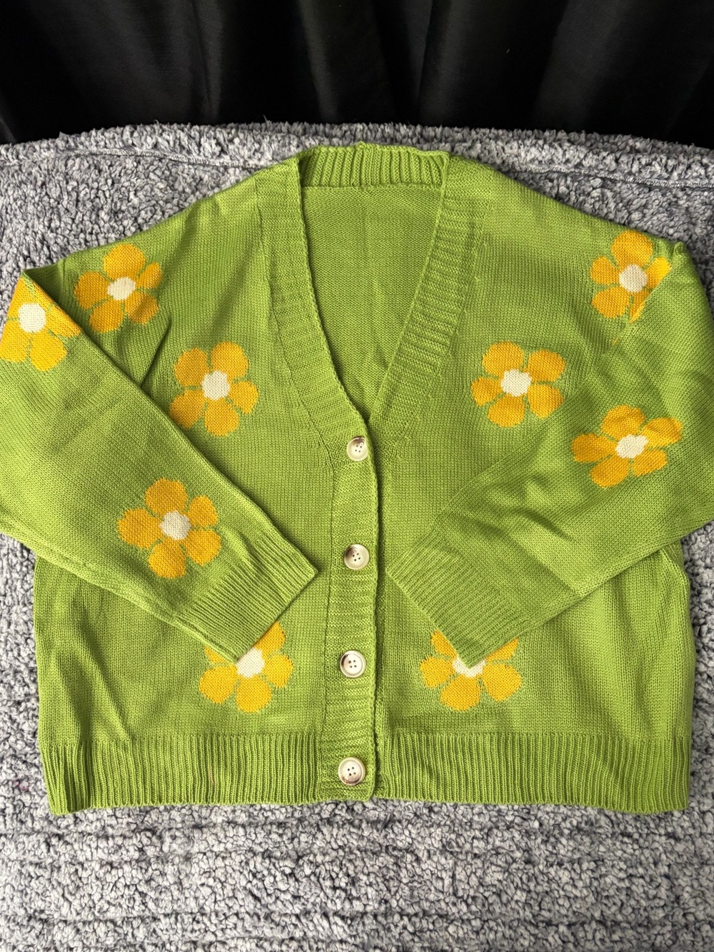 SHEIN Lime Green Floral Button-Down V-Neck Cardigan